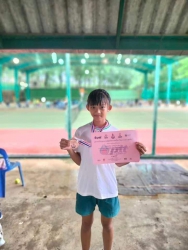 20230811055153.jpg - ขอแสดงความยินดีกับนักเรียนที่ได้รับรางวัลในการแข่งขันเทนนิส PTT  ลอนเทนนิสพัฒนาฝีมือ ครั้งที่ 5 ภาคเหนือ ประจำปี 2566 | https://www.pongsanook.ac.th