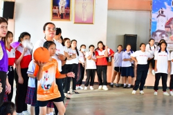 20231121091027.jpg - การแข่งขันกีฬาแชร์บอล และฟุตบอล กีฬาสีภายในโรงเรียนบ้านปงสนุก ประจำปี 2566 (รอบคัดเลือก) | https://www.pongsanook.ac.th