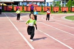 20231129020326.jpg - กิจกรรมการแข่งขันกีฬาสีภายในของนักเรียนระดับปฐมวัย  | https://www.pongsanook.ac.th