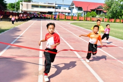 20231129020339.jpg - กิจกรรมการแข่งขันกีฬาสีภายในของนักเรียนระดับปฐมวัย  | https://www.pongsanook.ac.th