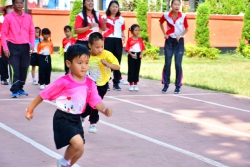 20231129020344.jpg - กิจกรรมการแข่งขันกีฬาสีภายในของนักเรียนระดับปฐมวัย  | https://www.pongsanook.ac.th