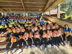 20230125065930.jpg - กิจกรรมทัศนศึกษาแหล่งเรียนรู้นอกสถานที่คณะครูและนักเรียนสายชั้นอนุบาลปีที่ 2 ณ ศูนย์อนุรักษ์ช้างไทย อ.ห้างฉัตร จ.ลำปาง | https://www.pongsanook.ac.th